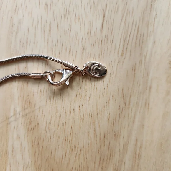 Charming Charlie rose gold necklace approx 19 inches from clasp to bottom - Picture 2 of 5